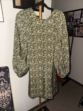 H&M Yellow and Black Floral Long-Sleeve Mini Dress
